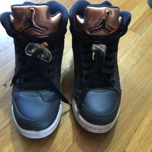 Size 7 boys Jordan’s